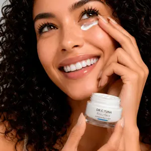 https://content.co.farmasi.com/Product/1000282_64_5.webp